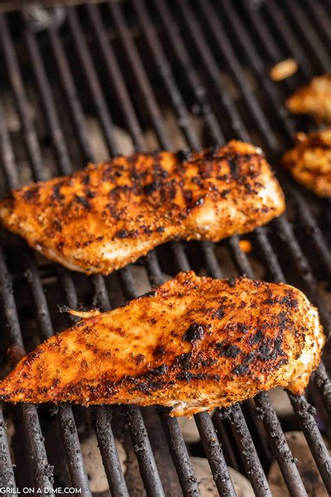 Chicken Rub Seasoning Recipe - grillonadime.com