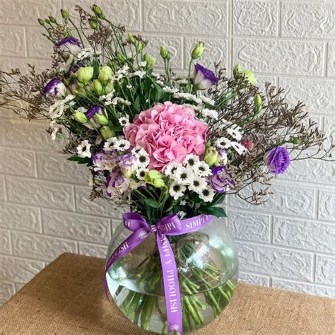 Felicity Dreams – Simply Phoolish