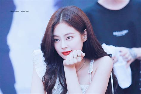 Jennie壁纸金珍妮,jennie ins - 伤感说说吧