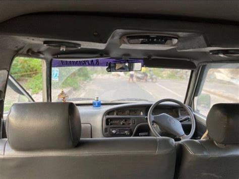 Used Toyota Qualis 2.4D GS 2003 Model (PID-1418150394) Car for Sale in ...