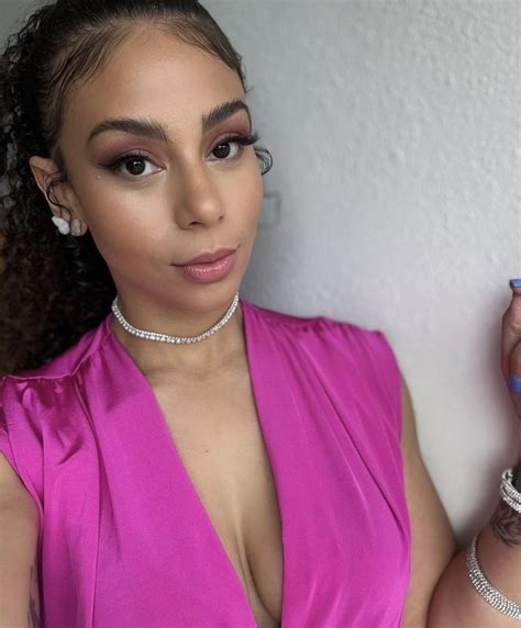 5/6/24 : r/samanthairvin__