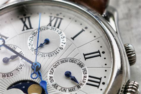 The religion and language in Dubai