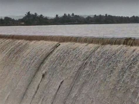 Red alert for rain issued across 4 districts in Gujarat, 9 gates of ...