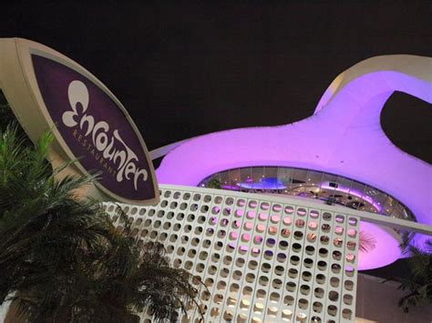 World's Best Airport Restaurants 2013