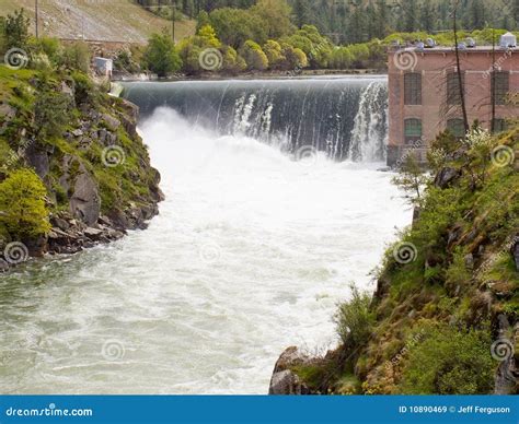 Nine Mile Falls Dam stock image. Image of renewable, hydro - 10890469