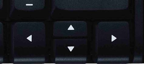 Logitech MK215 Mouse & Keyboard Combo, Compact Design Wireless Standard ...