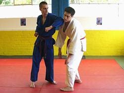 How to Escape a Strangle 的图像结果