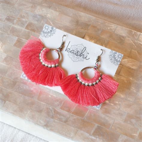 フリンジピアス 扇形 pink | kashi