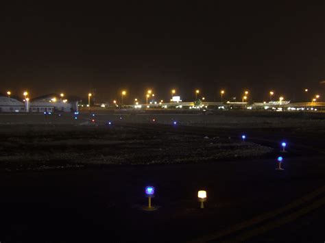 solar taxiway edge light | TOPSUN Co., Ltd