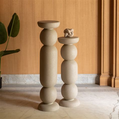 Auri Pedestal (Large)