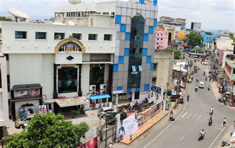 15 Super Famous Theaters Of Tirupathi To Experience Cinema Pichi