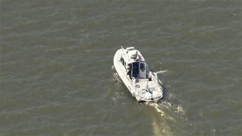Emergency crews responding to Anne Arundel County boat crash; 1 person ...