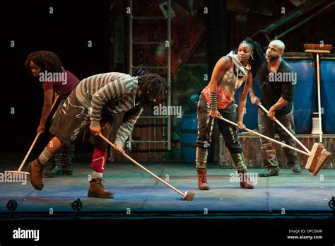 Stomp Musical Performance 的图像结果