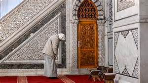 When is Ramadan 2026? Muslims begin observing next week. Here's when