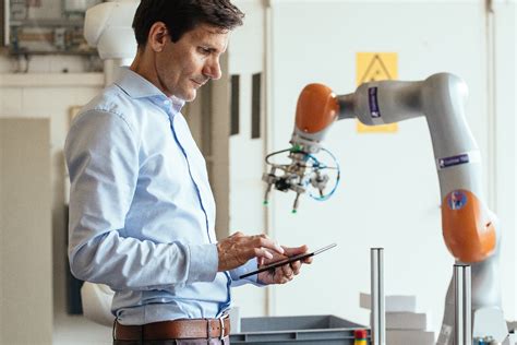 Druck- und Etikettiersysteme in Roboter-Anwendungen integrieren | XITO