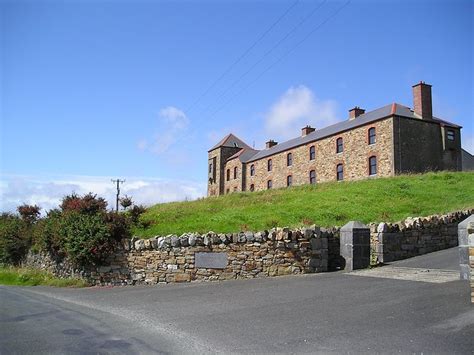 THE COASTGUARD STATION (Clifden, County Galway, Ireland) - Apartment ...