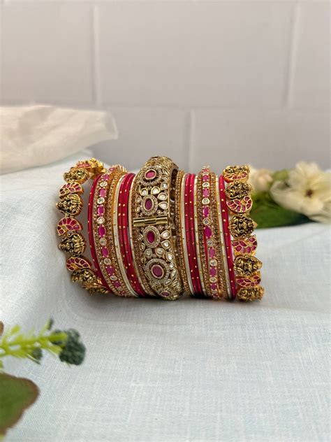 Luxurious Antique & Navaratna Stone Bangle Set Design 2 - 5193 - Mahilas