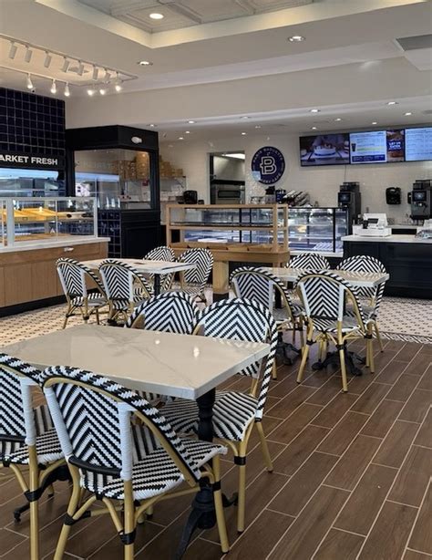 West Wichita’s long-awaited Paris Baguette opens on Saturday | Wichita ...