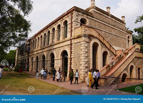 Architecture of Red Fort in New Delhi, India Editorial Stock Photo - Image of forest, heritage ...