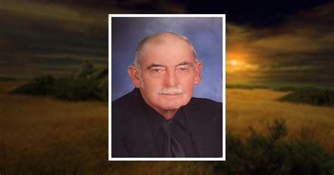 Obituary | R. David "Dave" Stouffer | DEN HERDER FUNERAL HOME, INC.