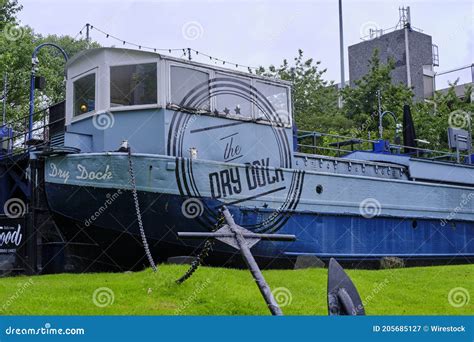 LEEDS, UNITED KINGDOM - Jul 15, 2020: Leeds Dry Dock Bar Pub on a Boat ...