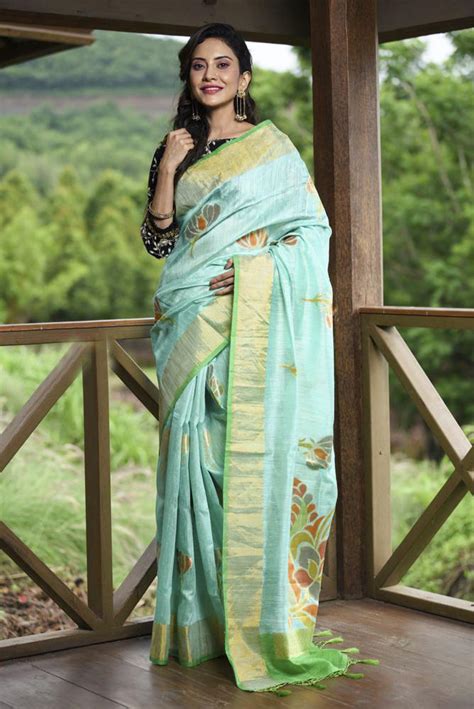 Order New Latest Wedding Sarees Collection for Bride | Beatitude