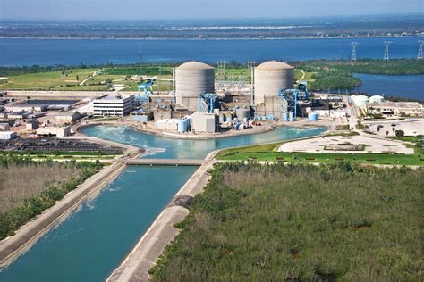Seemorerocks: Nuclear power plants and climate change
