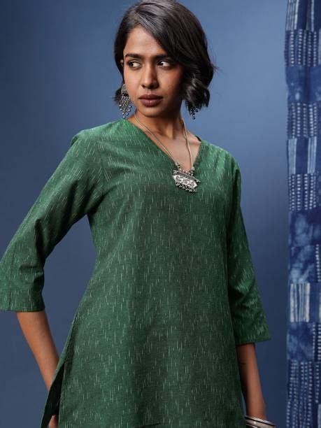 Taavi Clothing And Accessories - Buy Taavi Clothing And Accessories ...