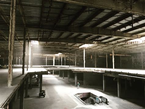 Hawthorne Plaza Mall