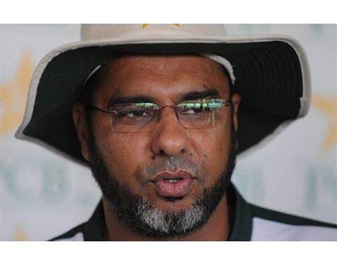 Waqar Younis resigns from the post of Pakistan Coach
