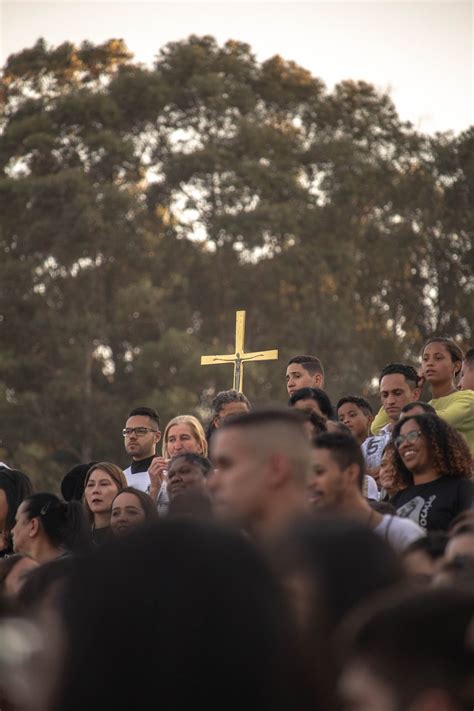 Anglican Vs Catholic: The Key Differences - KCCNJ