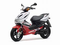 Yamaha Aerox by 2008 Yamaha Aerox R Scooter Pictures Specifications Yamaha Aerox