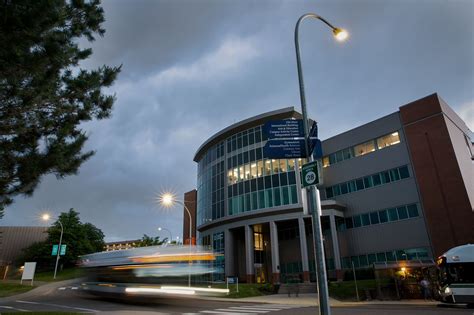 Thompson Rivers University : Admission, Ranking, Acceptance Rate ...