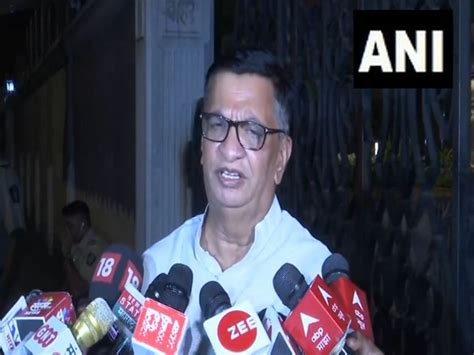 "No politics should be done on Maratha reservation issue": Maharashtra ...