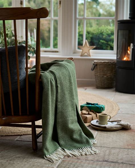 Antique Dress Stewart Tartan Throw - Orange/Brown | Woolroom