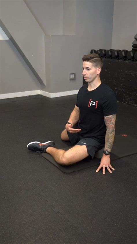 90/90 Hip Stretch - [P]rehab