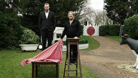 Taskmaster S10E01 的图像结果