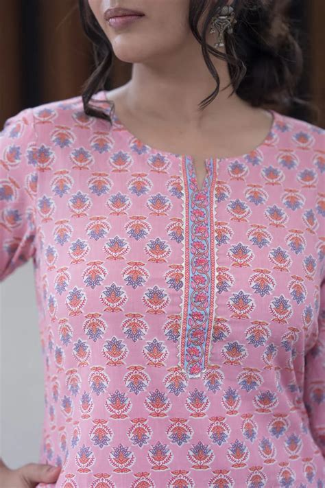 Pink Buti Print Cotton Kurti With 2 Pocket In Sanganeri Print – Sethani ...