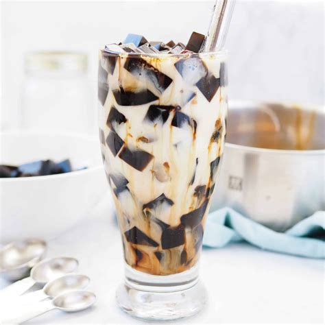 Grass Jelly Brown Sugar Milk (10-min. Recipe) | Grass jelly, Jelly ...
