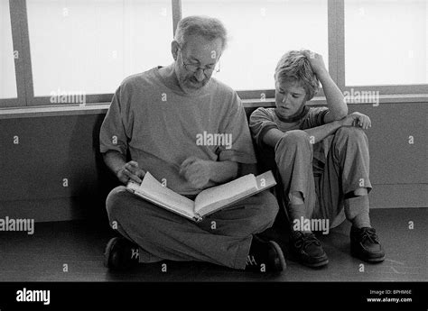 Haley Joel Osment Ai 的图像结果