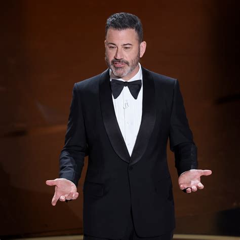 Jimmy Kimmel Defends Taylor Swift from “Jealous” Donald Trump