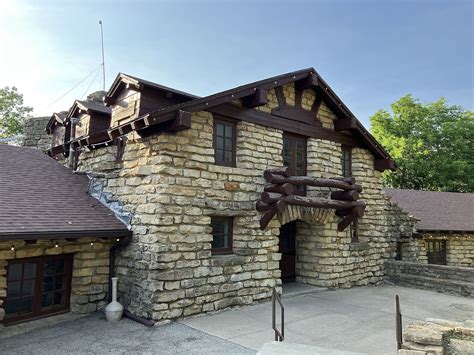 Wyandotte County Lake Park: Davis Hall - Kansas City KS - Living New Deal