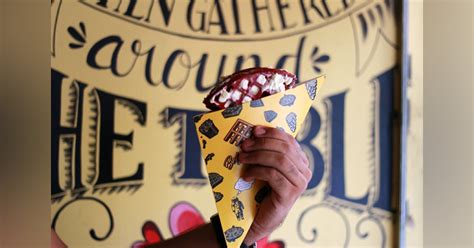 This Joint In Ashok Nagar Sells Delicious Waffles That Start At INR 60 ...