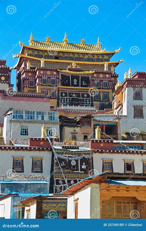 Songzanlin Monastery at Shangr-la, Yunnan China Stock Image - Image of holy, religion: 25749189