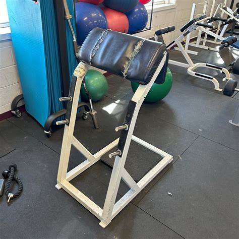 Hoist Standing Preacher Curl Bench | CFF Strength Equipment