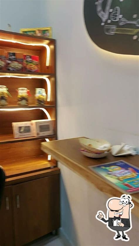 Delizia Bakery & Cafe, Hyderabad, Green Hills Rd - Restaurant reviews
