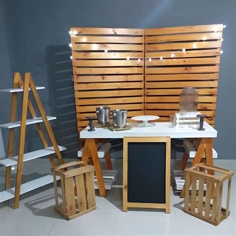 Elegant Pallet Event Furniture | Rent Pallet Furniture - PalleTrendz