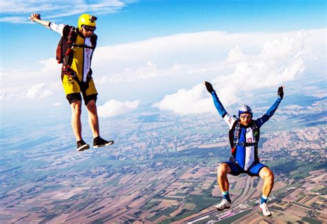 Narnaul Skydiving in Delhi - Today's offer Rs.33,500 (16 % off)