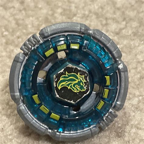 Beyblade Thunder Leone