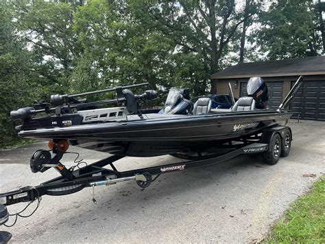 2021 Phoenix 721 Pro XP - BassBoat4Sale